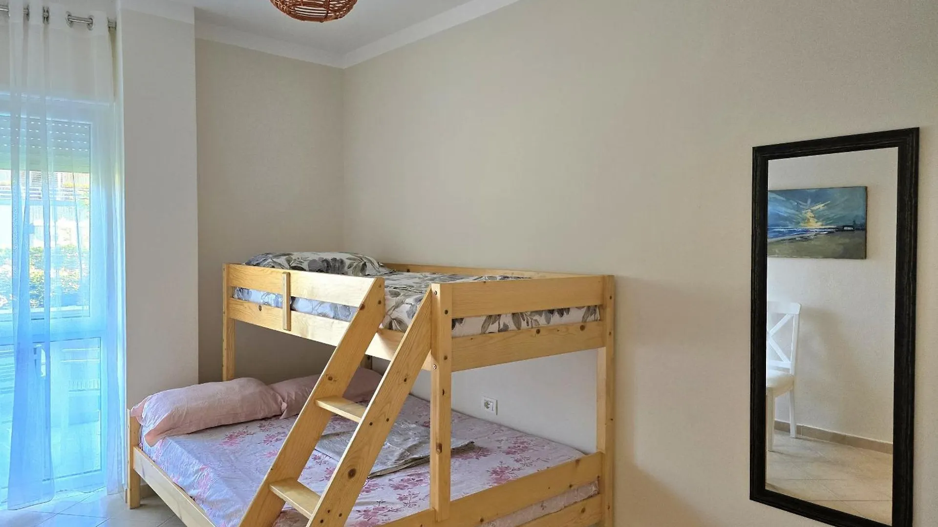 Sunny Beach Apartments - 180 Durres