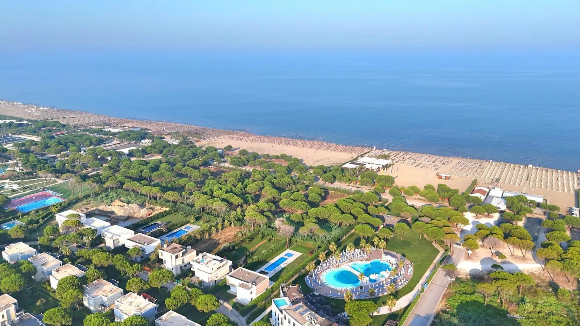 Sunny Beach Apartments - 180 Durres